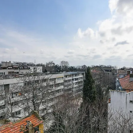 Lovely Budget 1-br Flat Top Center And Sea Garden Apartment Varna