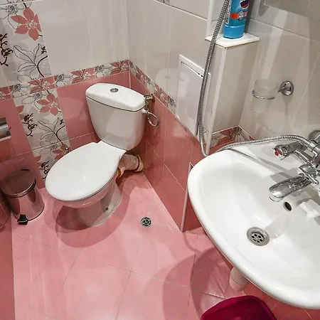 Lovely Budget 1-br Flat Top Center And Sea Garden *
